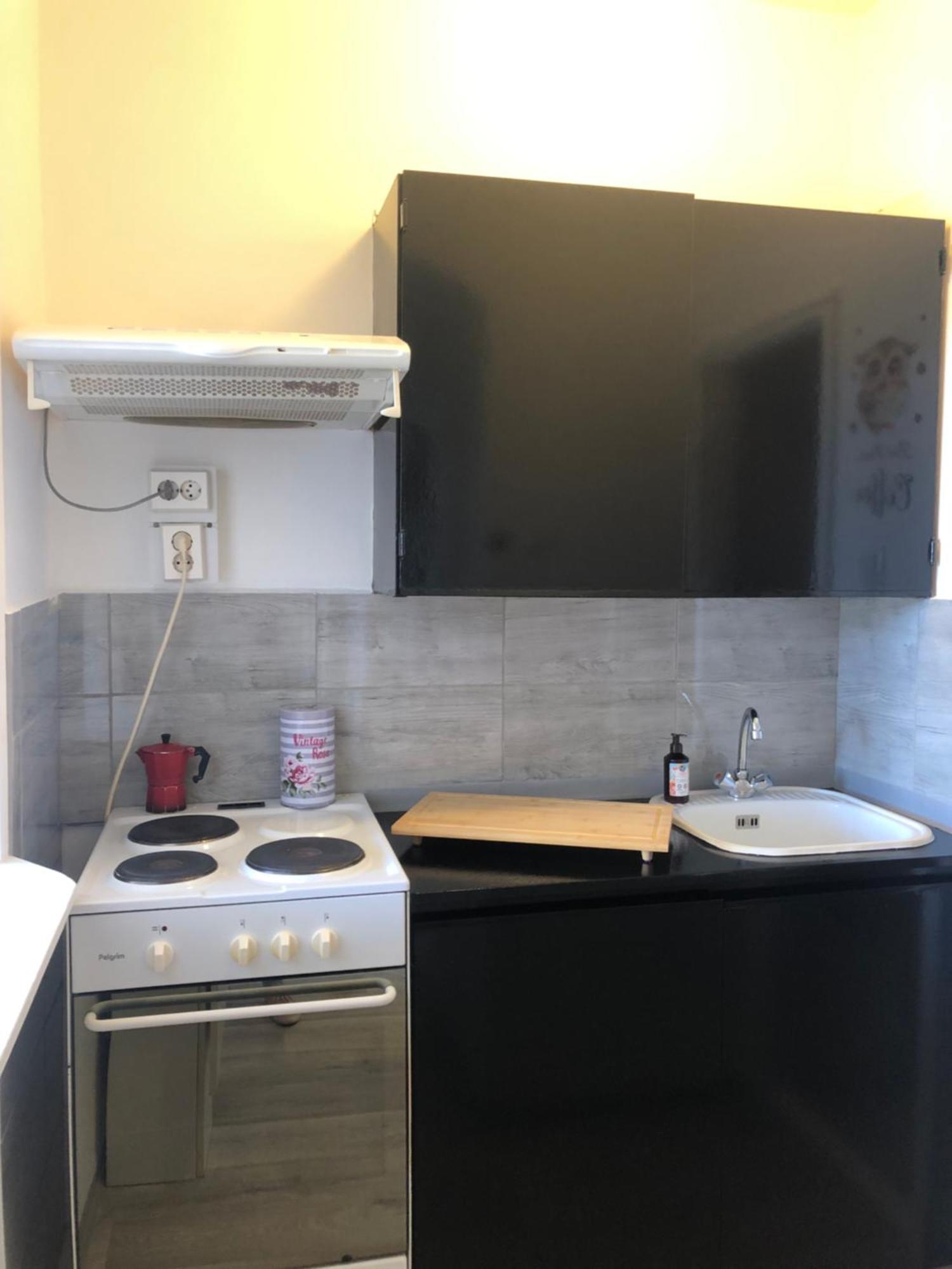 Juti Apartman Эгер Экстерьер фото