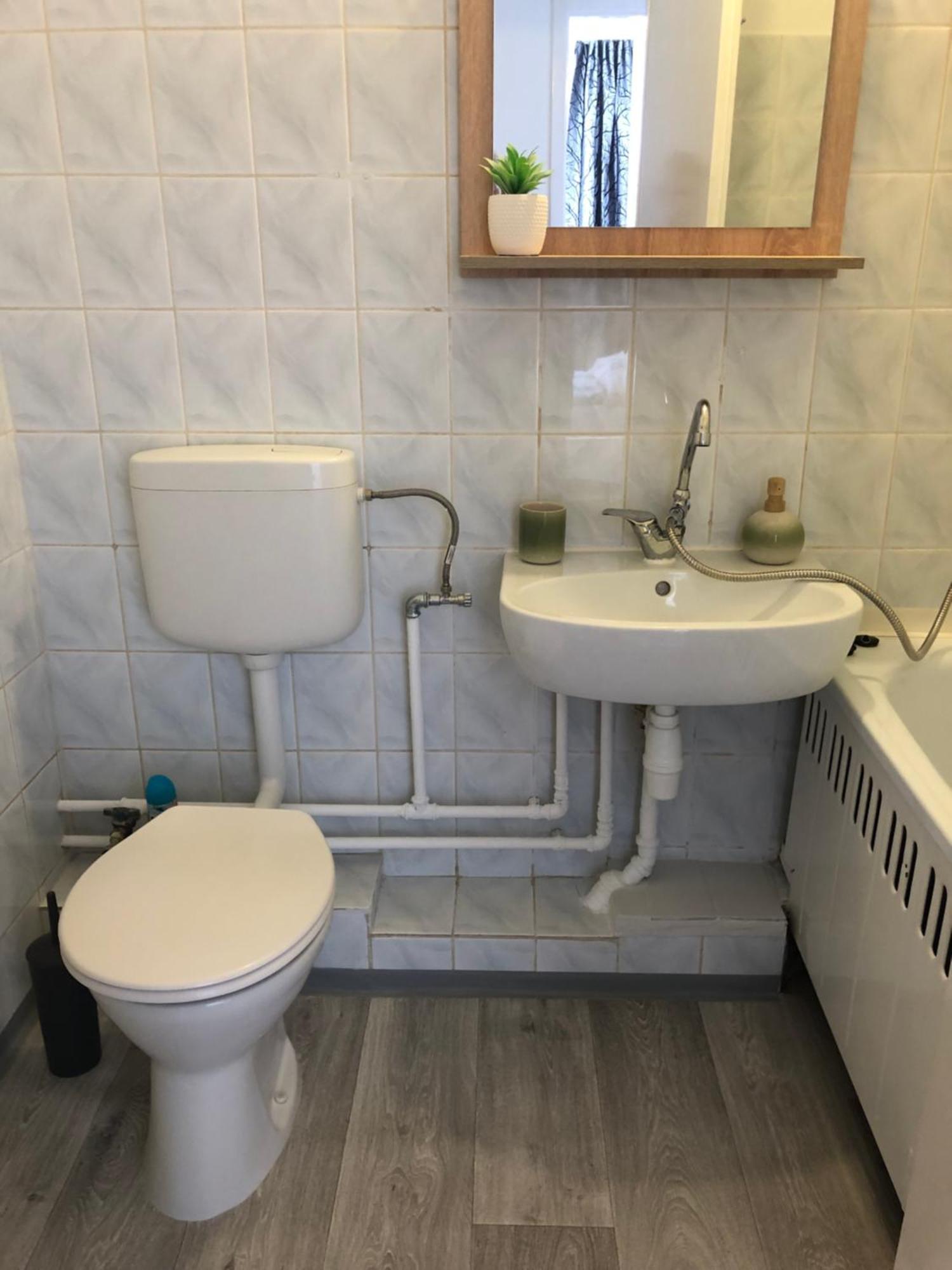 Juti Apartman Эгер Экстерьер фото
